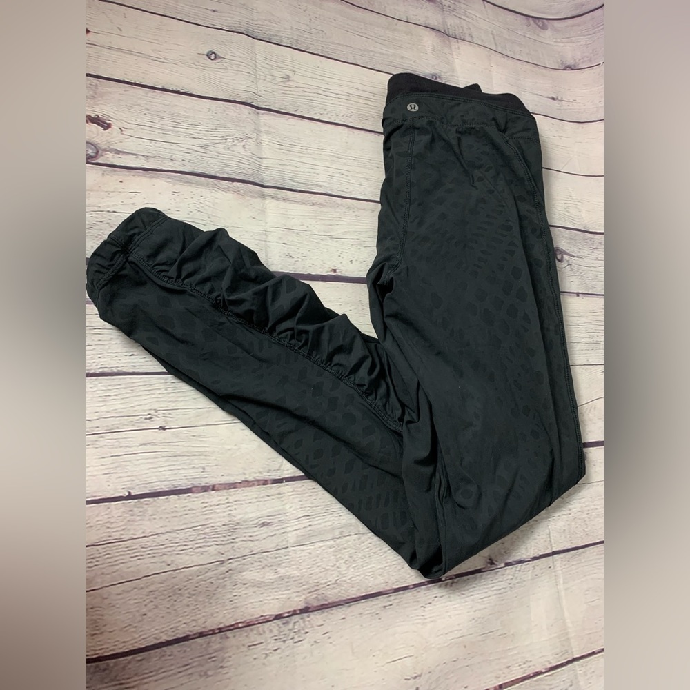 Lululemon Runderful Pant